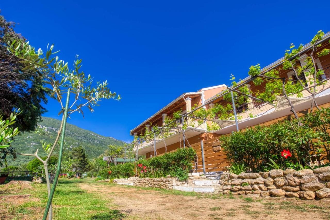 Christinas Lofts Διαμέρισμα Άγιος Ματθαίος Εξωτερικό φωτογραφία